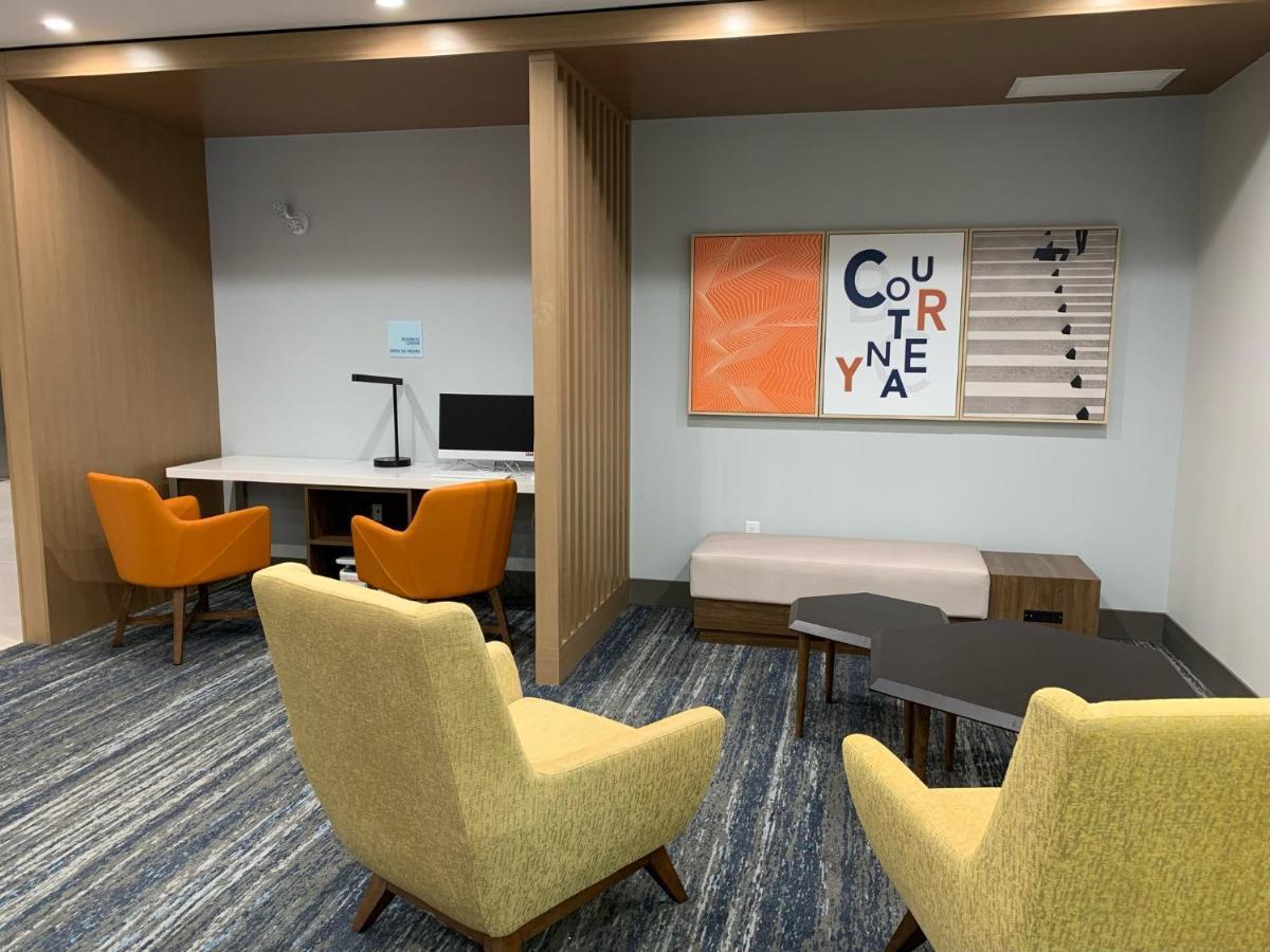 Holiday Inn Express & Suites - Courtenay - Comox By Ihg Εξωτερικό φωτογραφία
