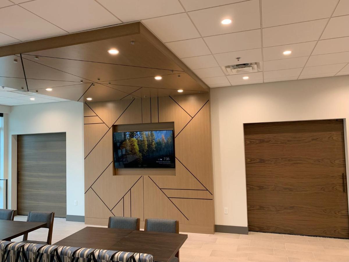 Holiday Inn Express & Suites - Courtenay - Comox By Ihg Εξωτερικό φωτογραφία